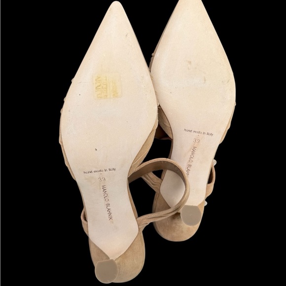 Manolo Blahnik Circeamu 70 Ruched Suede Mules In Beige - Picture 6 of 7